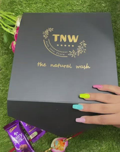 TNW Gift Box